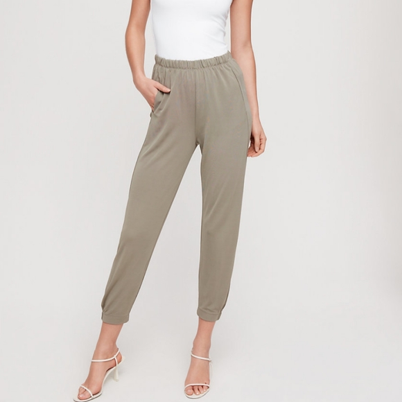 Aritzia Pants - Babaton Aritzia Dexter Pant Olive Khaki H6
